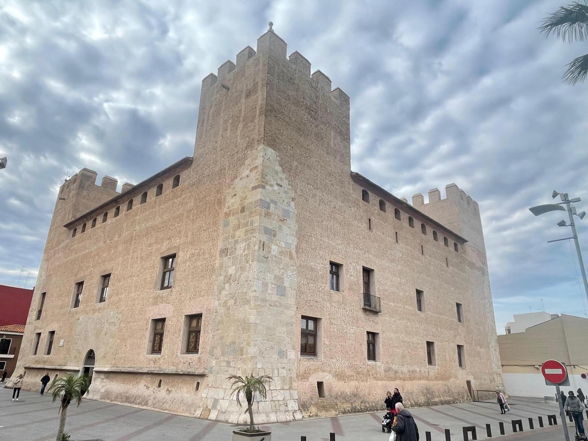 Apartamento El Castell Алакуас Экстерьер фото